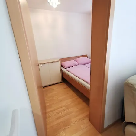 Apartma Knap *